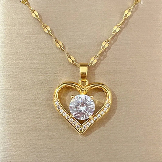 Golden Heart & Lips Pendant Necklace®