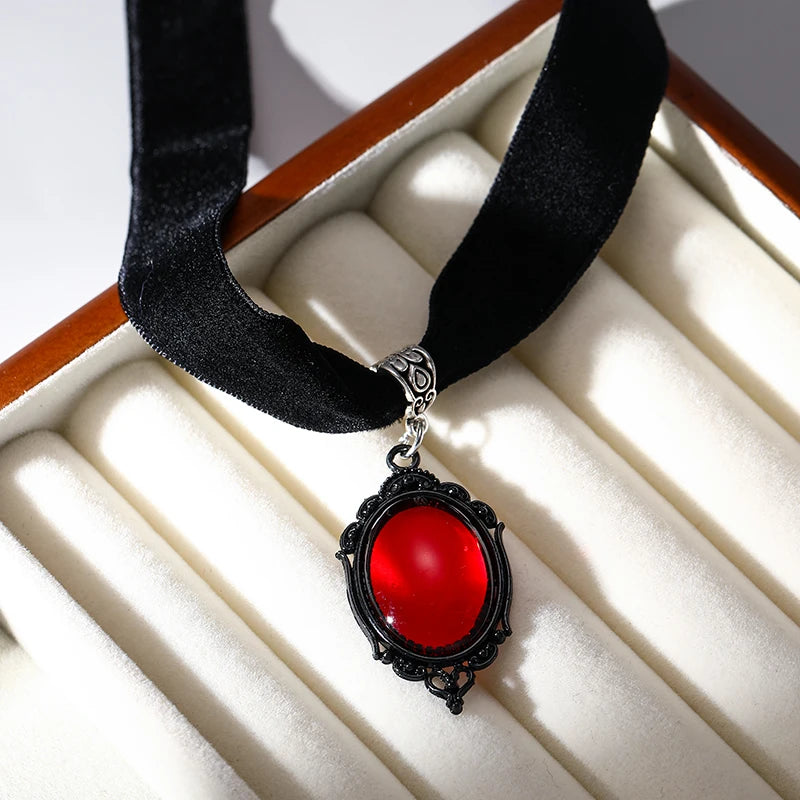Bloodmoon Velvet Necklace®