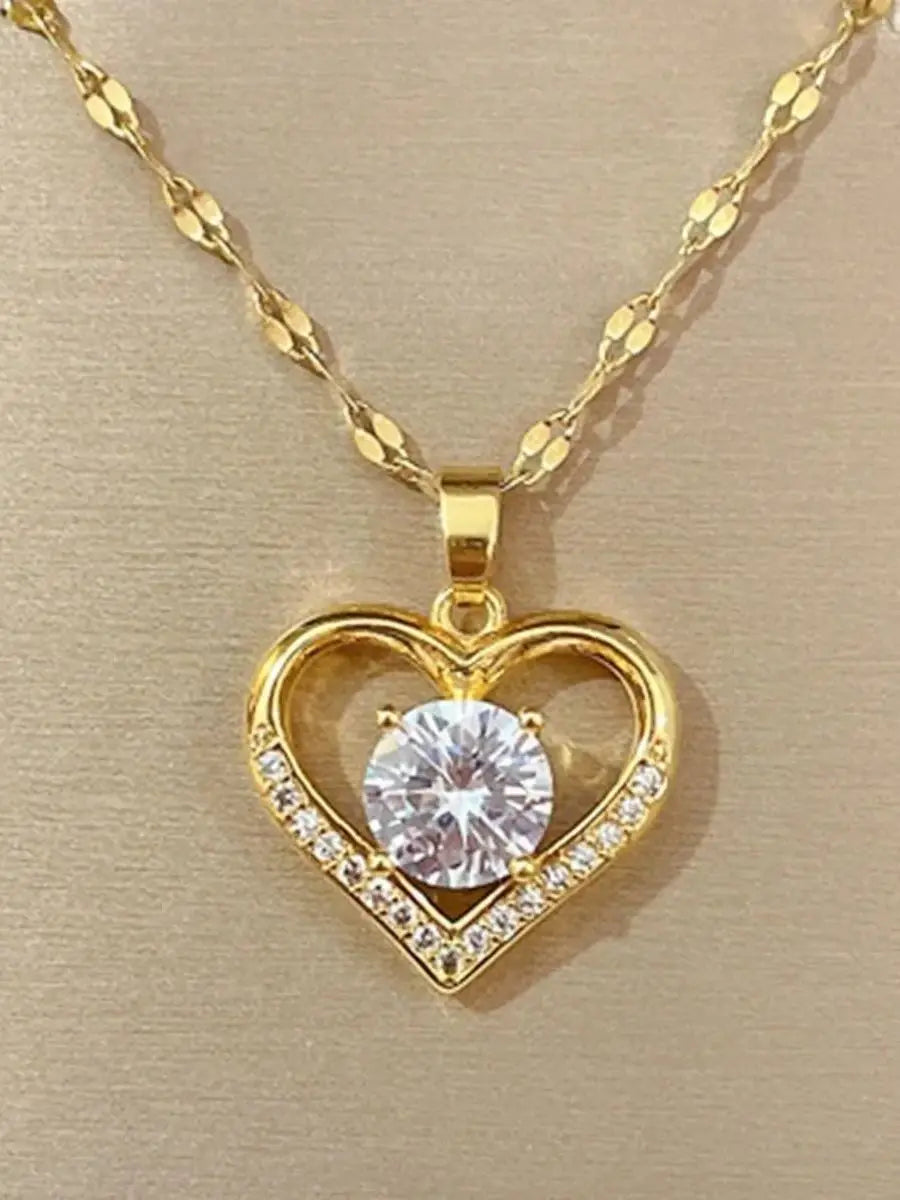 Golden Heart & Lips Pendant Necklace®